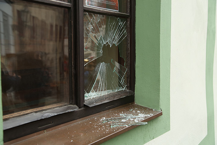 A2B Glass are able to board up broken windows while they are being repaired in Brondesbury.